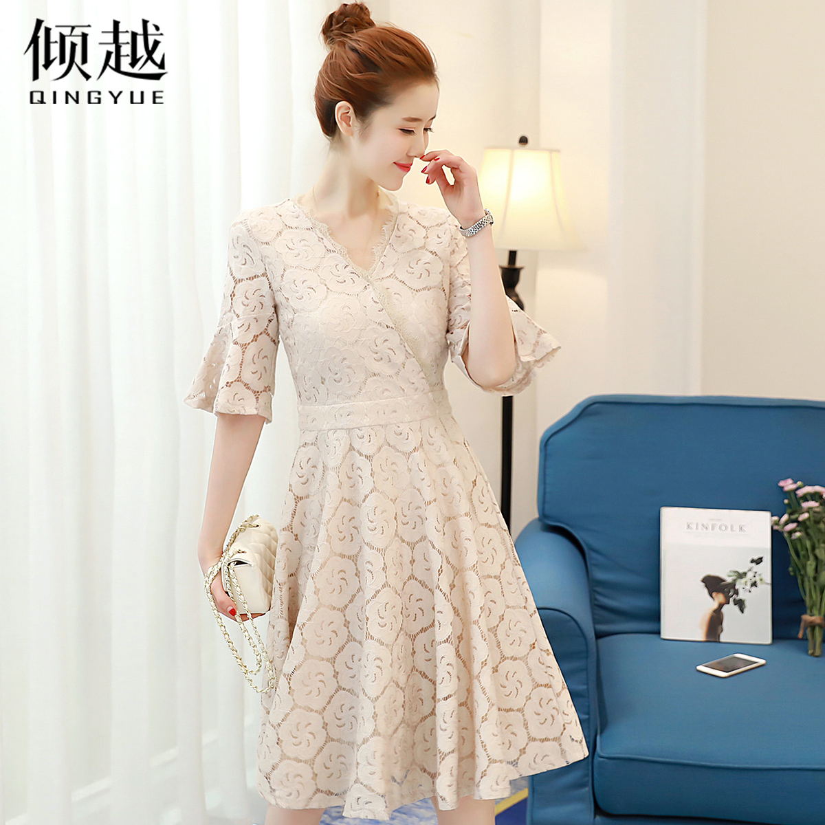 傾越2017新款夏季韓版修身A字裙大碼V領短袖喇叭袖蕾絲連衣裙女裙