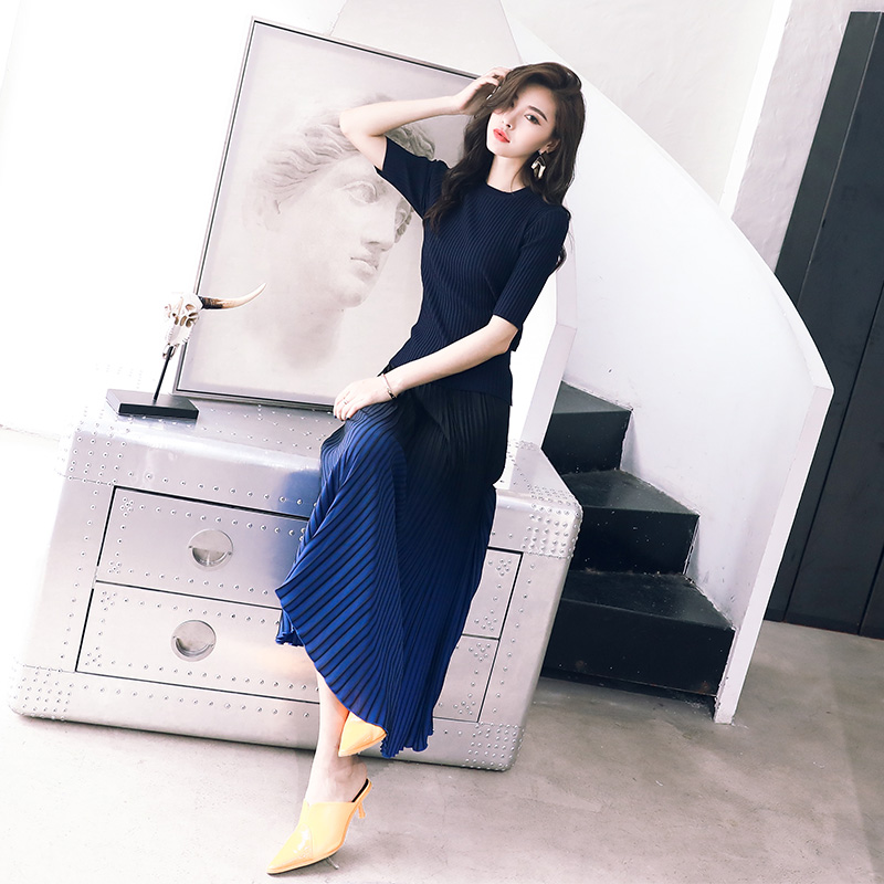 中長款針織衫上衣連衣裙2018秋季新款韓版時尚名媛氣質百褶半身裙
