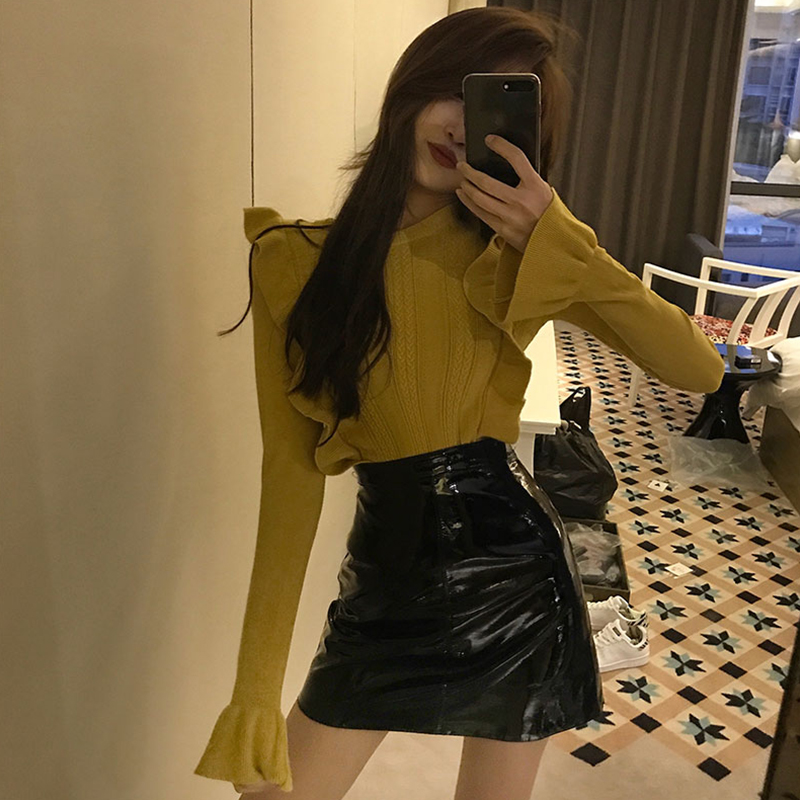 新款韓版復古chic純色2018秋冬女喇叭袖緊身圓領上衣打底針織衫潮